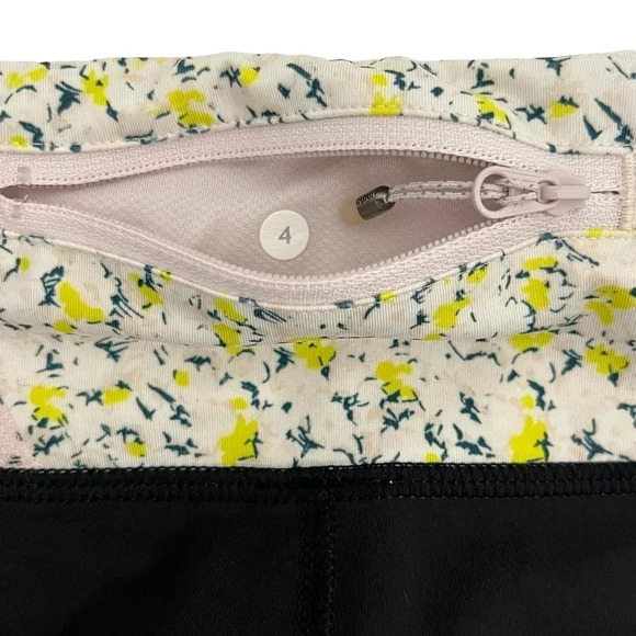 Lululemon Run Inspire Crop Leggings Black Neutral Blush Floral Athletic Pants 4 - Picture 9 of 12